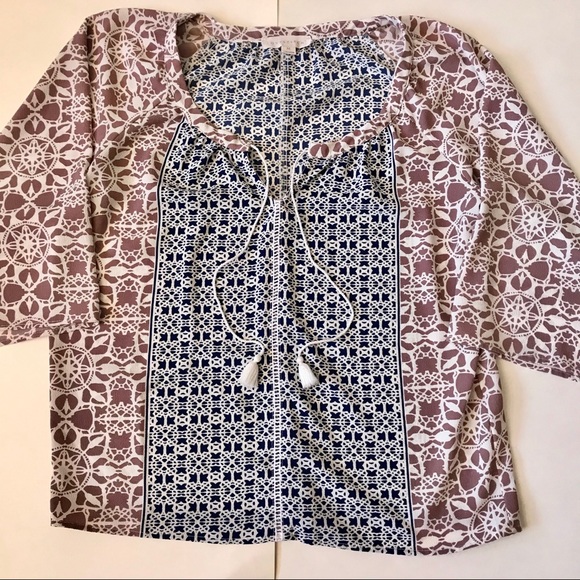 Lovestitch 3/4 sleeve tassel tie blouse - Picture 3 of 8